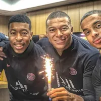 Keylor Navas realiza gran demostración de puntería y gana trofeo en el PSG