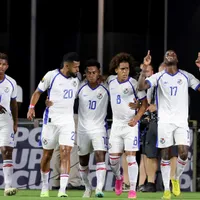 Andrés Agulla de pie ante Panamá: “Son los que mejor juegan en Centroamérica”