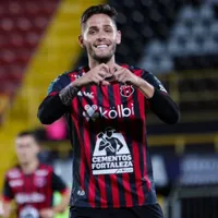 Jonathan Moya regresará a Alajuelense por un largo tiempo.