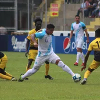 Antes de golear, jugadores de Guatemala mostraron que están con Marco Pappa