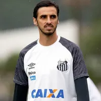 Presidente de Santos decepcionado con Bryan Ruiz