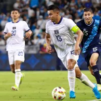 Alexander Larín arremete contra la afición de El Salvador