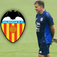 Es español, dirigió a Valencia y suena como el reemplazante de Claudio Vivas en La Sele