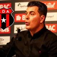 Alajuelense se despide del fichaje internacional que más necesitaba Ismael Rescalvo: "Está caído"