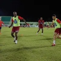 Panamá convoca dos nuevos jugadores