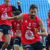 Celso Borges decidió renovar con Alajuelense