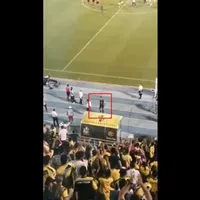 Ovacionado: Ricardo Jerez se fue aplaudido del estadio tras atajar otro penal