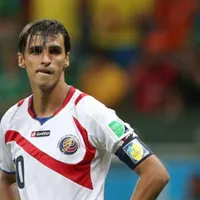 Bryan Ruiz intentó convencer a Manfred Ugalde de regresar a la Tricolor