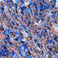Oficial: el fútbol de El Salvador volverá con público en los estadios