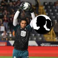 Esposa de ex jugador de Saprissa se mete con Alvarado.