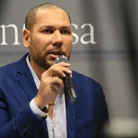 Yamil Bukele: "Para mejorar el fútbol se necesitan cambios drásticos"