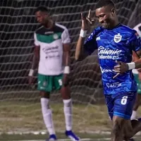 El fichaje de Víctor Medina en el extranjero estaría cerca de ser oficial