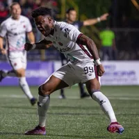 Freddy Góndola rescató el empate de Alajuelense con su gol [VIDEO]