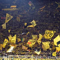 Los hinchas del Dortmund y un gesto para imitar
