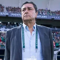“Es una vergüenza”: la denuncia contra Guatemala que golpea a Luis Fernando Tena pese a la clasificación en las Eliminatorias.