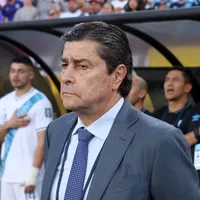 Luis Fernando Tena en el banco de Guatemala.