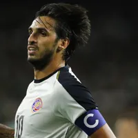 Santos de Brasil toma acción desesperada para que Bryan Ruiz salga del equipo
