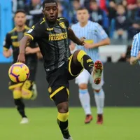 Campbell cierra el año como suplente y en dura derrota