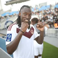 Alberth Elis rompió el silencio tras no poder salir del Girondins de Burdeos