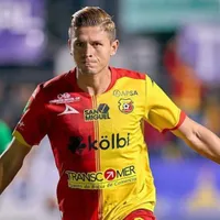 Jesús Godínez podría no jugar ni en Herediano ni en Alajuelense. (Foto: ESPN)