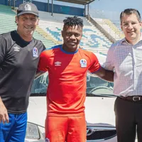 El Olimpia le entregó carro nuevo a Junior Lacayo