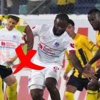 Futbolista de Olimpia en el ojo del huracán: rompe el silencio tras gesto obsceno en derrota ante Real España