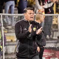 ¡Destituido! Geiner Segura es el undécimo técnico despedido por Herediano tras caer ante Alajuelense