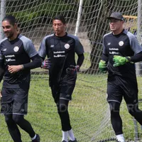 Se formó en Saprissa, fue seleccionado de Costa Rica y ahora muestra una peculiar habilidad en Guatemala
