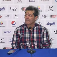 "Golpe de realidad": Hugo Pérez fue muy duró por la derrota de El Salvador contra Guatemala