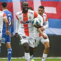 ¡Pelota a casa! Cecilio Waterman hizo un triplete en el triunfo de Cobresal [VIDEO]
