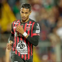 ¿Vuelve a Alajuelense? Ariel Lassiter se pronuncia sobre lo que todos quieren saber