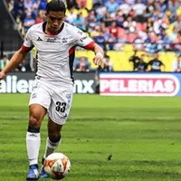 Michaell Chirinos dio asistencia en revés de Lobos BUAP