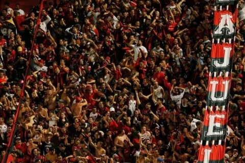 Alajuelense da noticia que alegra a toda su afición