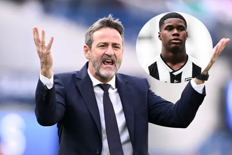 Thomas Christiansen da las posibilidades que hay de convocar a Kadir Barría a la Selección de Panamá para el Mundial 2026