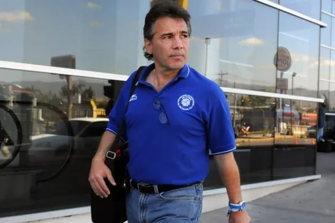 Carlos De Los Cobos: “Fue un error aceptar el partido ante Estados Unidos”