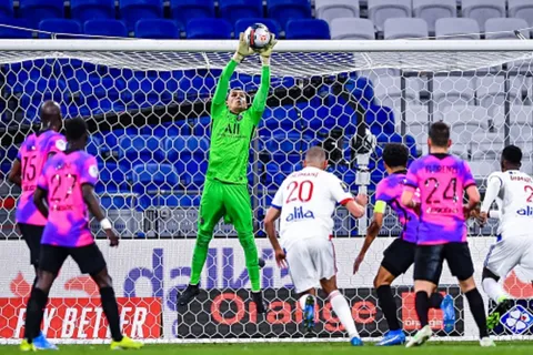 El PSG y Keylor Navas recuperan el liderato de la Ligue 1