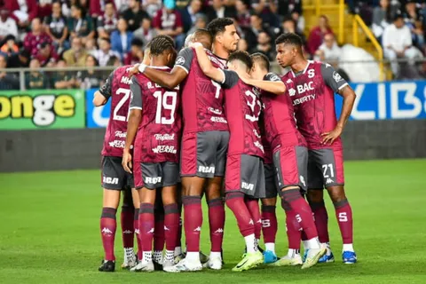 "Ninguno puede estar en Saprissa": un referente morado pierde la paciencia y fulmina al equipo con un mensaje letal