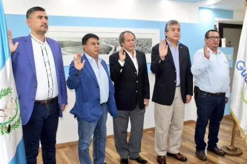 Renunció dirigente de la Liga Nacional y acusó de corruptos a la Fedefut