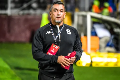 Problemas para José Giacone: la MLS quiere llevarse a una de las figuras de Saprissa