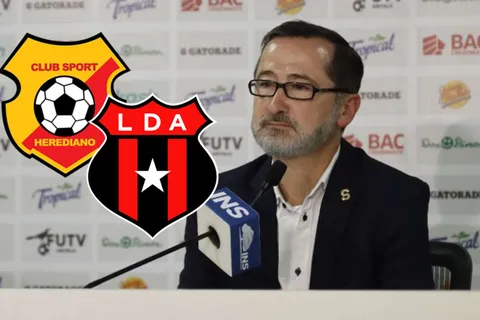 Juan Carlos Rojas en conferencia de prensa.