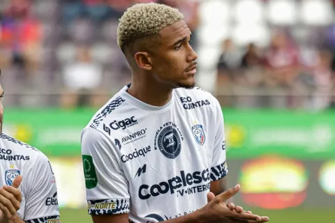 Eduardo Anderson tiene otros pretendientes aparte de Deportivo Saprissa