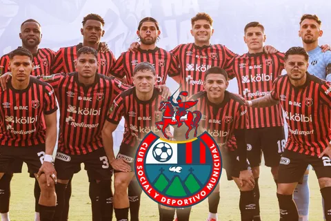 Lo afirman en Guatemala: Municipal se lanzaría por el fichaje de una figura de Alajuelense