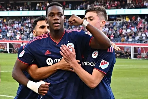 Futbolista sudamericano entra en la historia de Concacaf: una transferencia récord