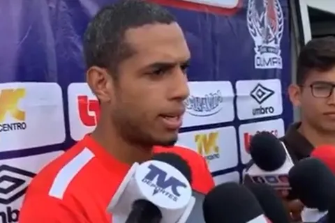 Eddie Hernández respondió a ofensa de Emilio Izaguirre contra Olimpia y la Liga