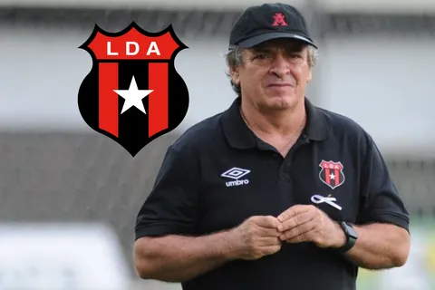 “Amenazan con no jugar”: Alajuelense se mantiene en vilo por el grave conflicto que Machillo Ramírez no vio venir