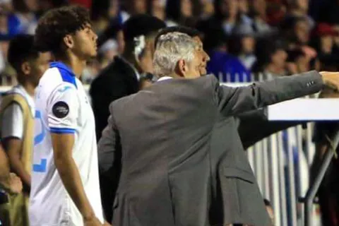 Reinaldo Rueda no se guardó nada a la hora de referirse a David Ruiz quien no estará con la Selección de Honduras