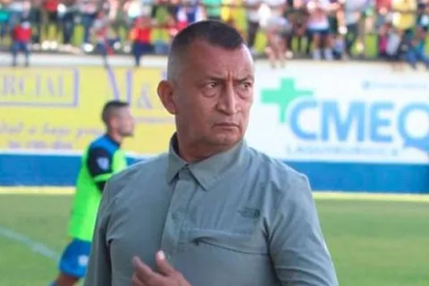 ¡Sigue la polémica! El entrenador de Olancho responde a las críticas del presidente del club
