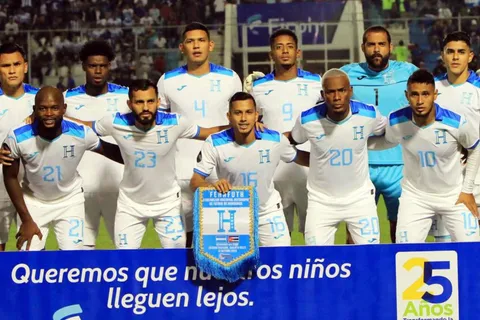 Mientras el de México vale €35 millones, cuánto cuesta el jugador más caro de Honduras