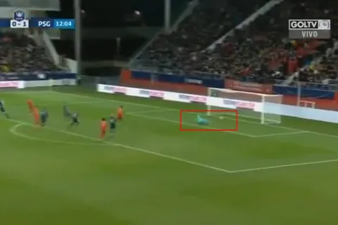 ¿Error de Keylor? Muchos piensan que pudo hacer más en este gol del Dijon
