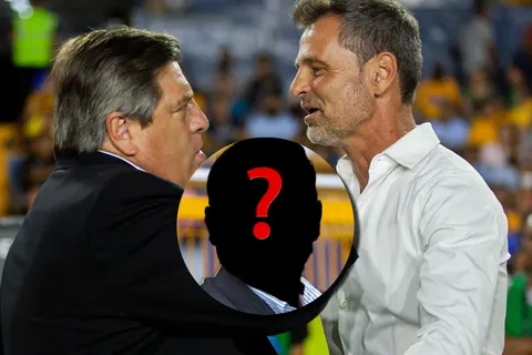 El tapado entre el Piojo Herrera y Diego Cocca.